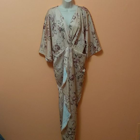 Hope & Ivy knot front maxi dress with in multi floral UK 18/ US 14/ XL NWT - Picture 11 of 15